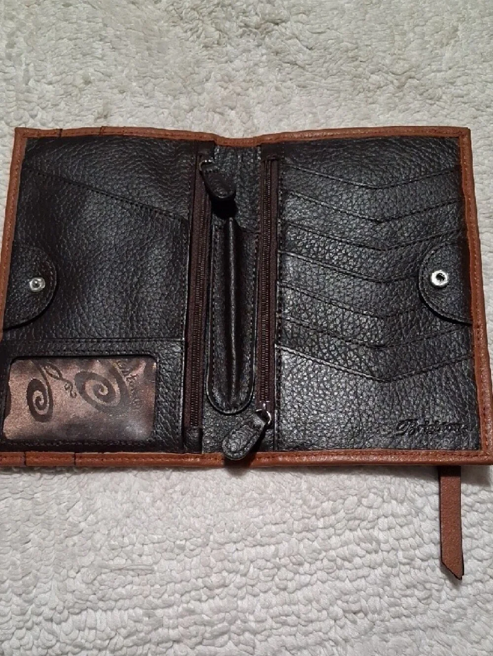 Brighton Santorini Two-Tone Leather Card Wallet in Dark Brown and Cognac